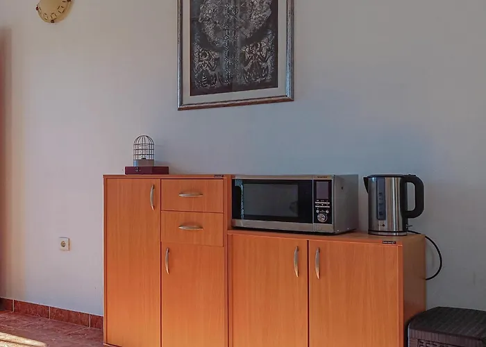 Amazing In Gornji Karin