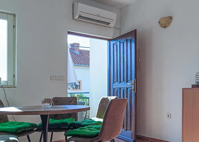 Amazing In * Gornji Karin