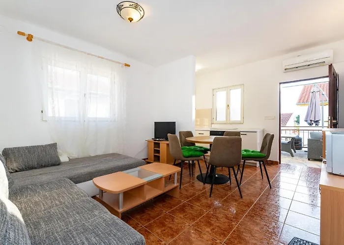 Apartment Amazing In